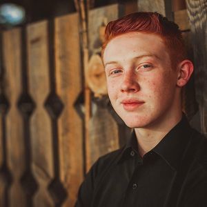 Meet your Posher, Logan